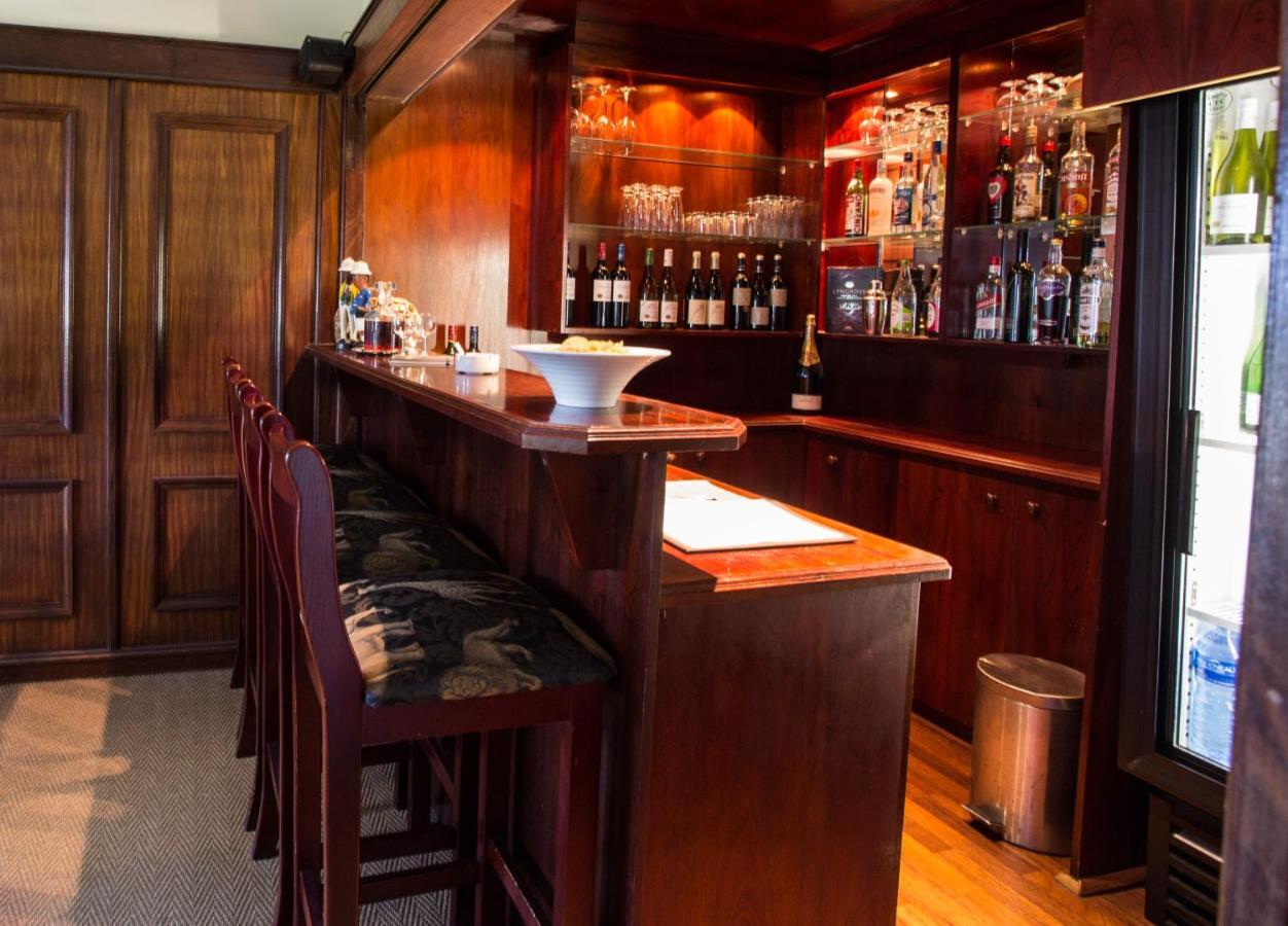 Lyngrove Wines & Guesthouse ステレンボッシュ エクステリア 写真